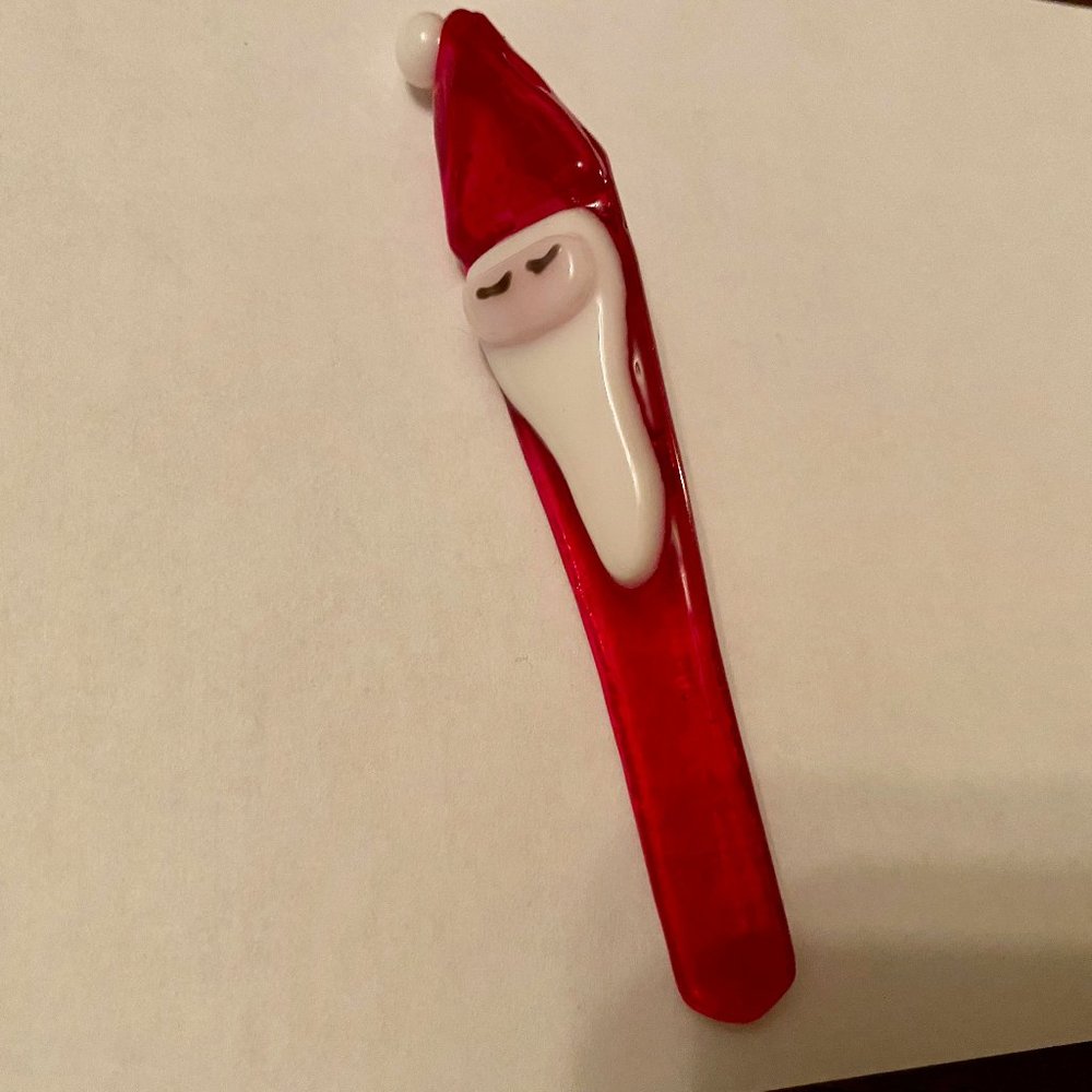 SANTA  Christmas Handmade Red/White Glass Jewelry Pin Brooch